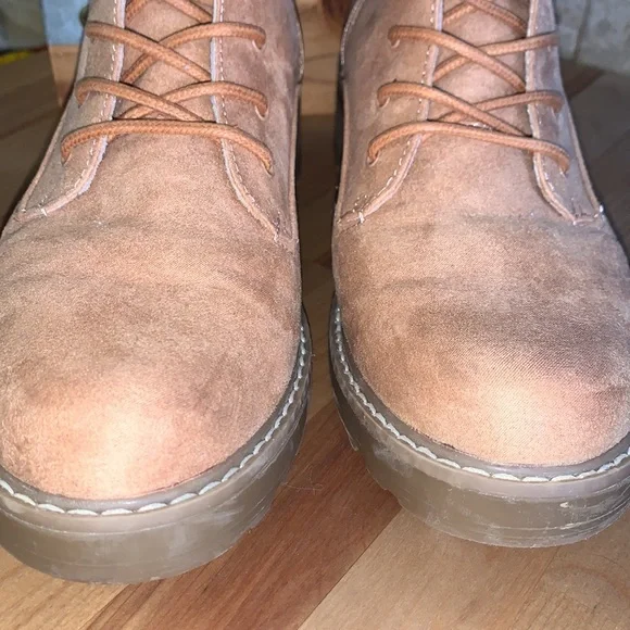 Universal Thread Tan Combat Block Heel Boots - Picture 5 of 14